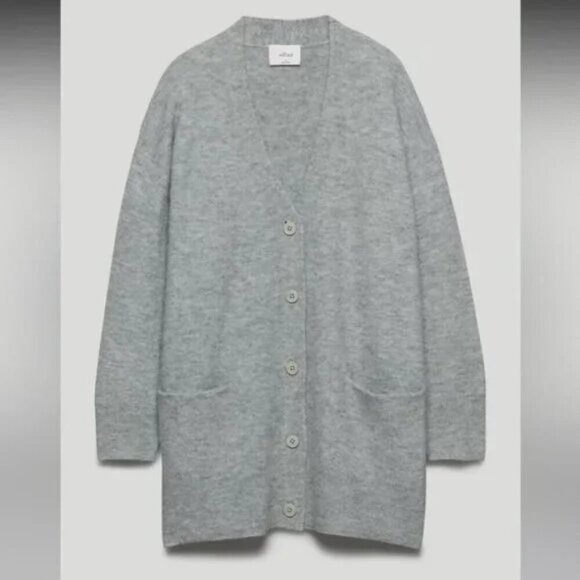 Aritzia Wilfred Bilbao Oversized Wool Cardigan Sweater Cream Size 2 Medium - Picture 2 of 6